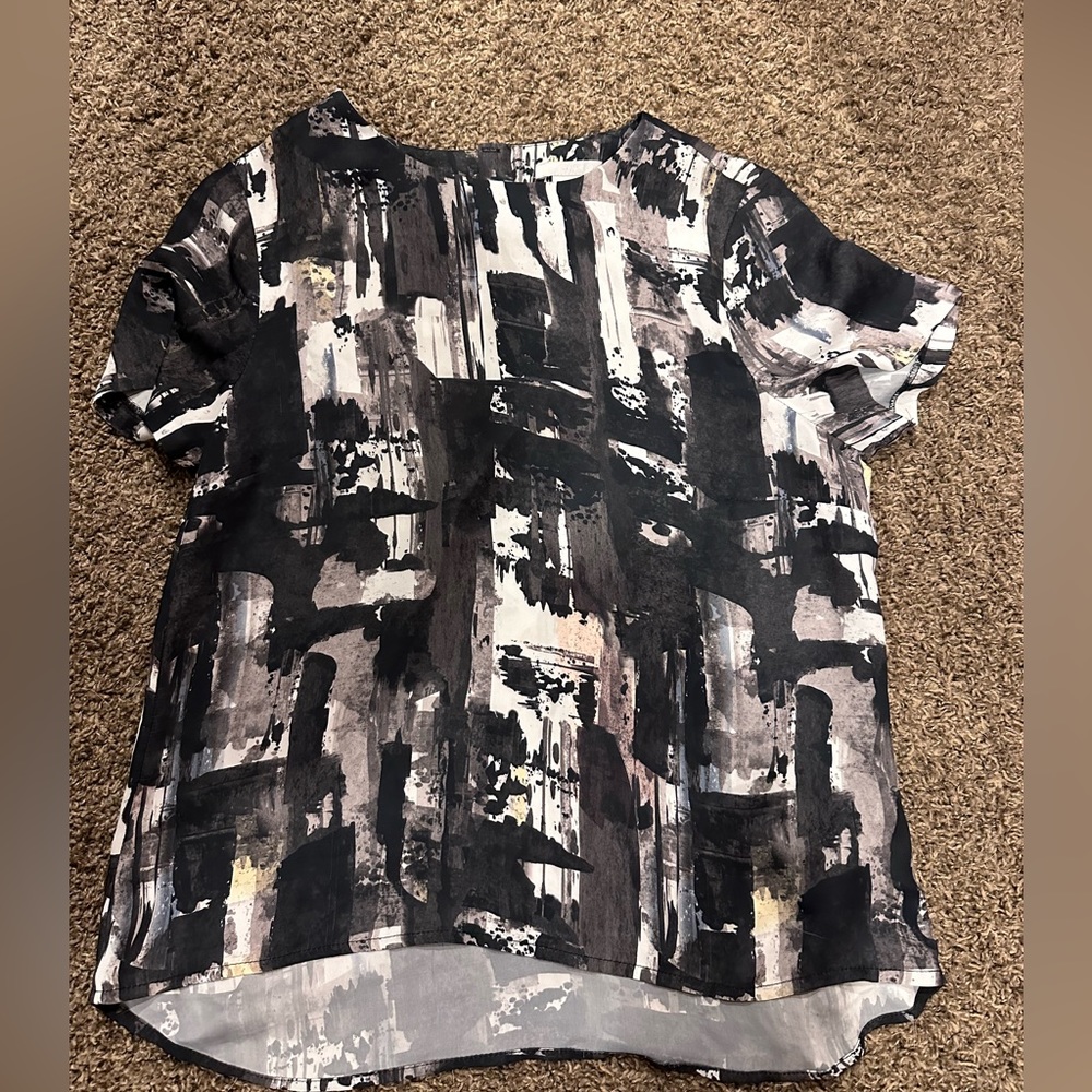 H&M Black Patterned Zipper Back Shirt Size 10